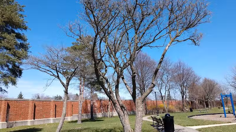Goldengate park - Lathrup Village,