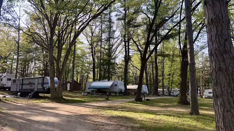 Rose Lake County Park - Le Roy,