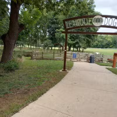 Leawoof Dog Park - Leawood, KS