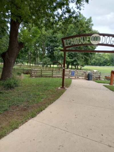Leawoof Dog Park - Leawood, KS