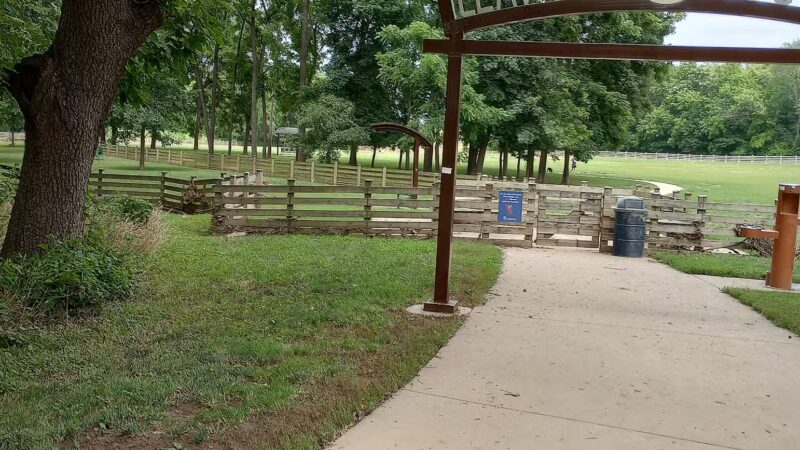 Leawoof Dog Park - Leawood, KS