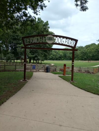 Leawoof Dog Park - Leawood, KS