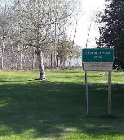 Nedows Bay - Leland,