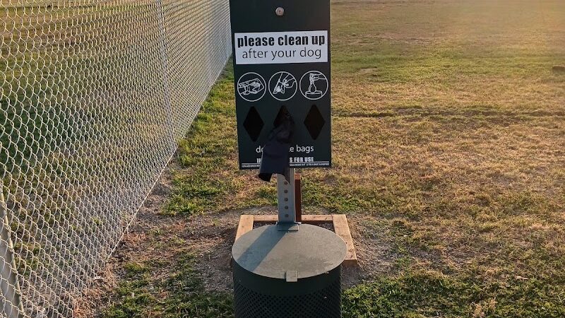 Lindsay Kiwanis Paw Park - Lindsay, CA