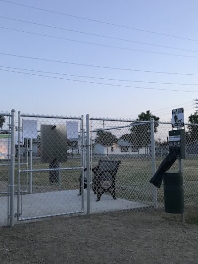 Lindsay Kiwanis Paw Park - Lindsay, CA