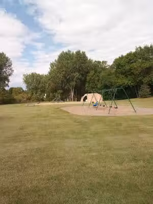 Town and Country Park - Lindstrom, MN