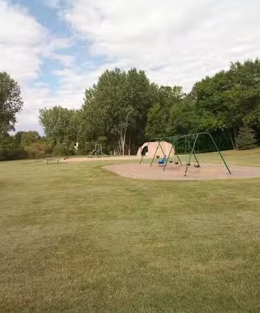 Town and Country Park - Lindstrom, MN