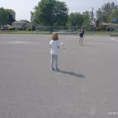 Compton Park - Livonia,