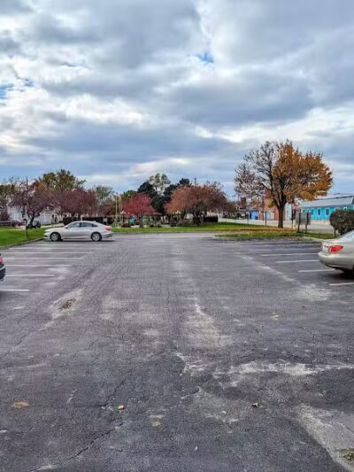 Public Parking Luna Pier - Luna Pier,