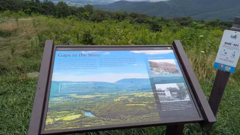 Pass Mountain Loop Trail - Luray, VA