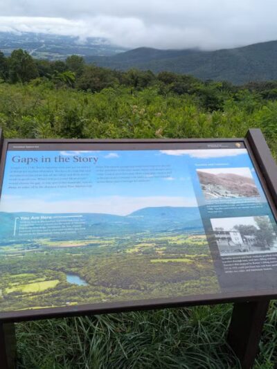 Pass Mountain Loop Trail - Luray, VA