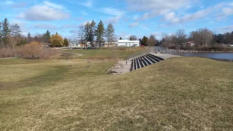 Mill Pond Park - Luther,