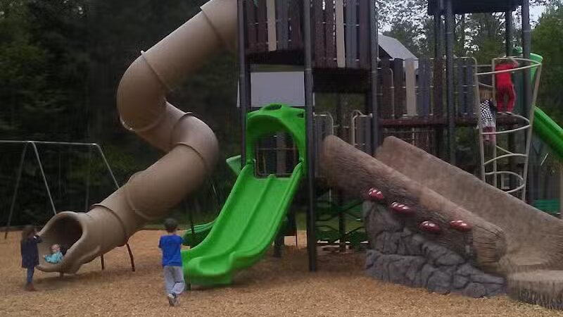 Comstock Nelson Community Park - Luzerne,