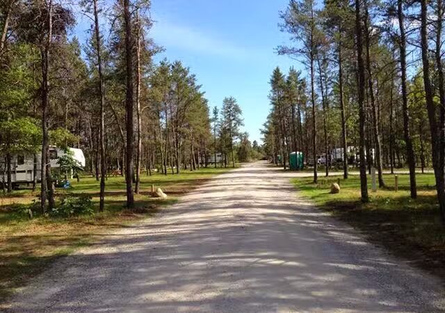 Luzerne Express Campground - Luzerne,