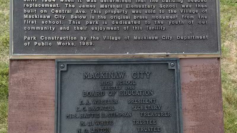 Old School Park - Mackinaw City,