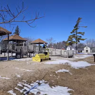 Old School Park - Mackinaw City,