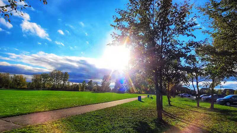 Macomb Corners Park - Macomb,