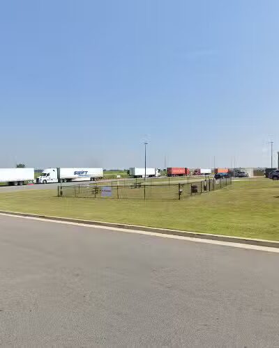 Dog Park at Love's Travel Stops - Macon, GA