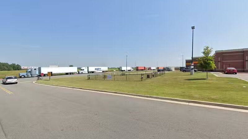 Dog Park at Love's Travel Stops - Macon, GA