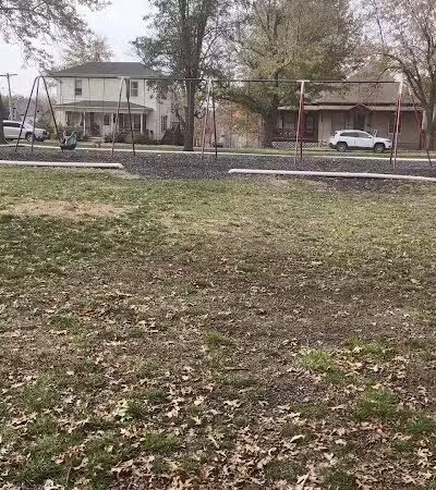 Jackson St park - Macon, MO