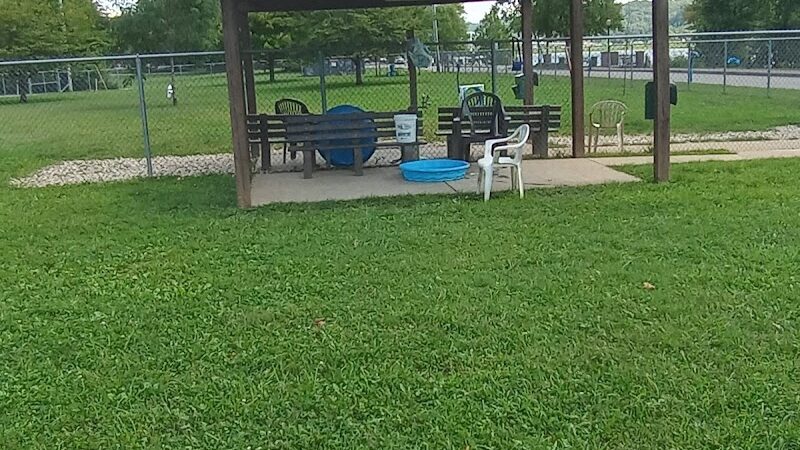 Madison Riverfront Dog Park - Madison, IN