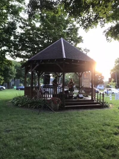 Wurster Park - Manchester,