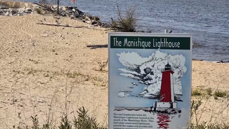 Lakeview Park - Manistique,