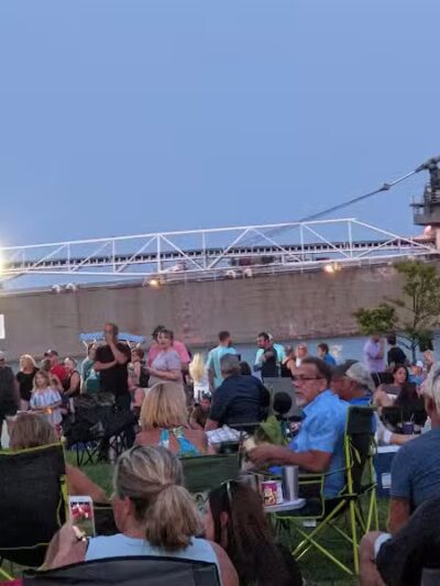 Drake Park - Marine City,