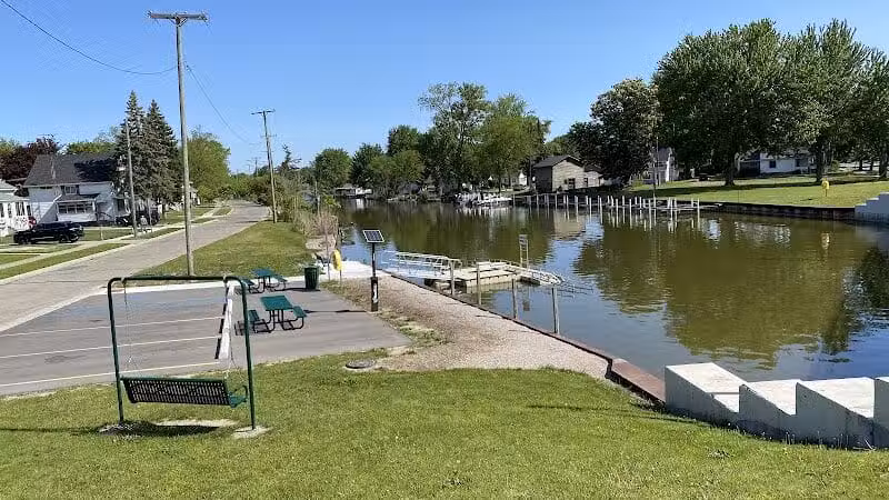 Marine City Kayak & Canoe Launch - Marine City,