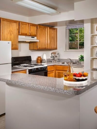 Gateway Square Apartments - Marlow Heights, MD