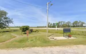 Martelle Dog Park - Martelle, IA
