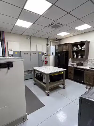 Mitten Dog Company - Mason,