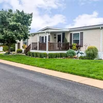 Sycamore Village - Mason,