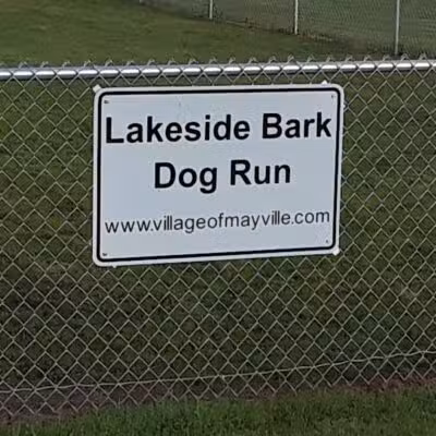 Lakeside Bark Dog Park - Mayville,