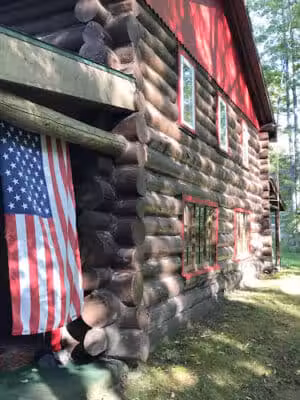 Black Dog Lodge - McMillan,