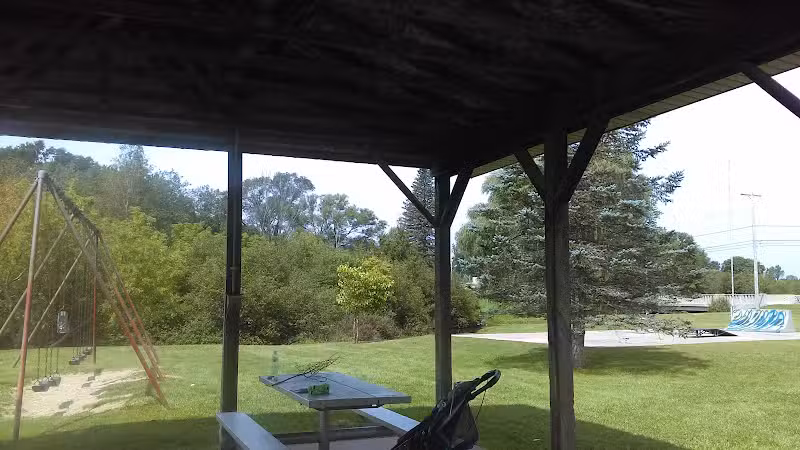 Bromley Park - Mecosta,