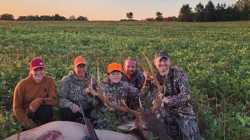 The Dog Outfitters - Millersburg, MI