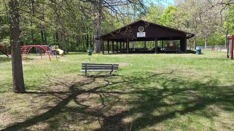 Arthur Latham Park - Millington,