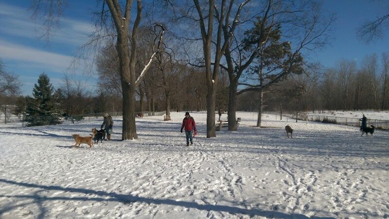 St. Anthony Parkway Off-Leash Dog Park - Minneapolis, MN