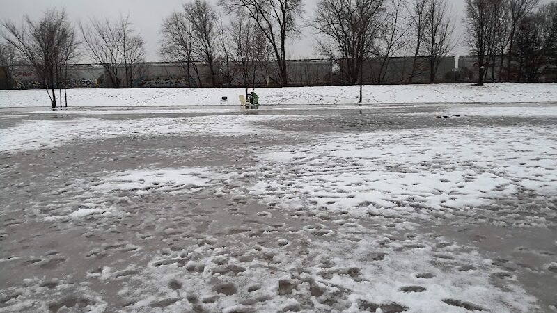 Victory Prairie Off-Leash Recreation Area - Minneapolis, MN