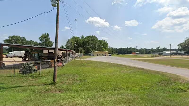 Paws of Love, Inc. - Monticello, MS