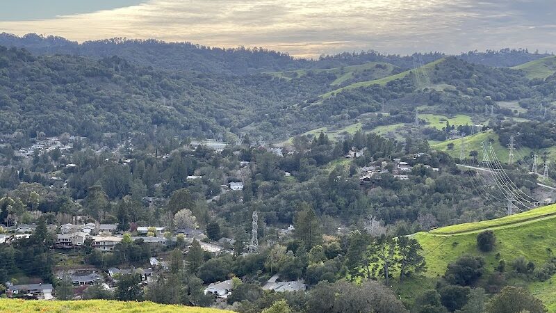 Mulholland Ridge Open Space - Moraga, CA