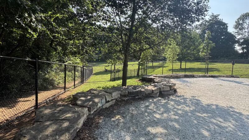Echo Lake Dog Park - Mountainside, NJ