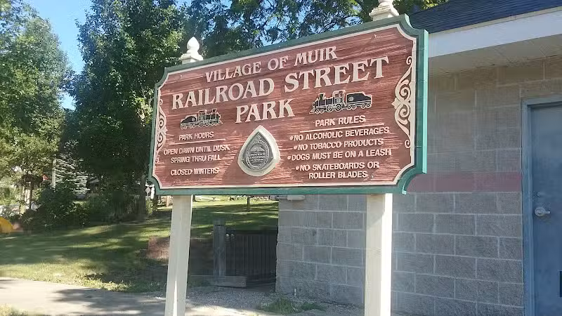 Railroad Street Park - Muir,