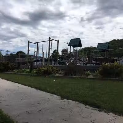 Lynn Street Playground - Munising,