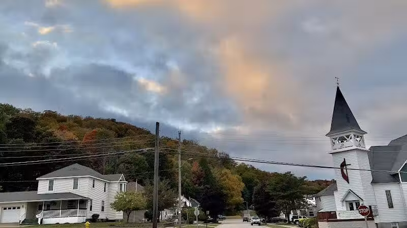 Lynn Street Playground - Munising,
