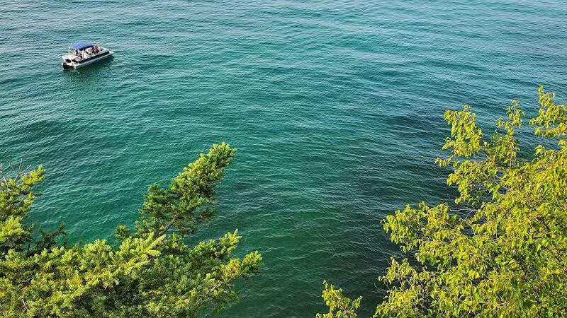 Miners Castle Trailhead - Munising,
