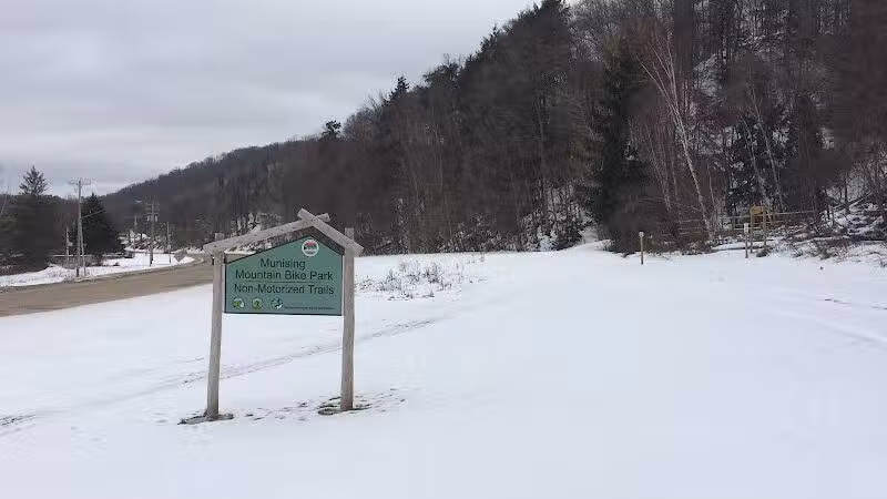 Munising Mountain Bike Park - Munising,