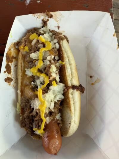 Toby's Dog House - Munising,