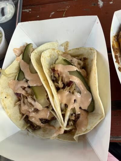 Toby's Dog House - Munising,